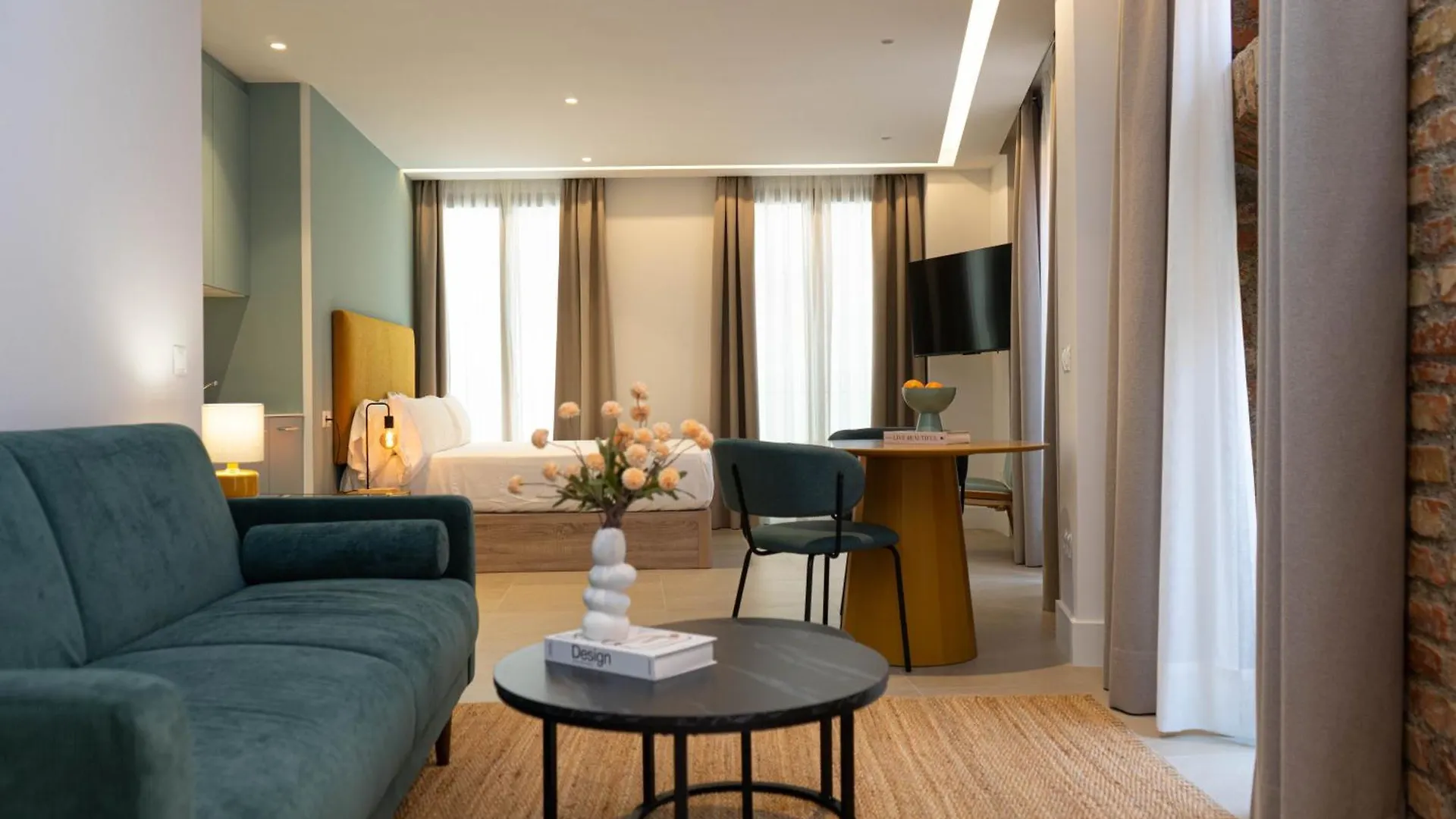 Aparthotel Be Mate Malaga Catedral